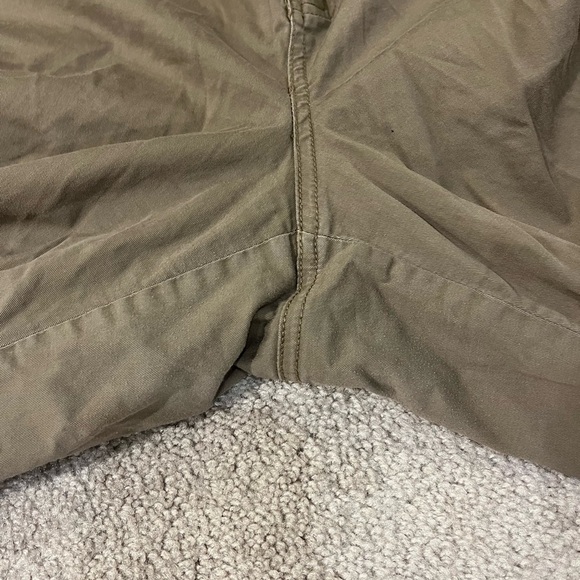 Venezia Khaki Capri Pants - Picture 5 of 8